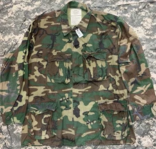 USGI 1978 ERDL Woodland Camo Cotton Hot Weather Shirt  Large Regular Used F_505