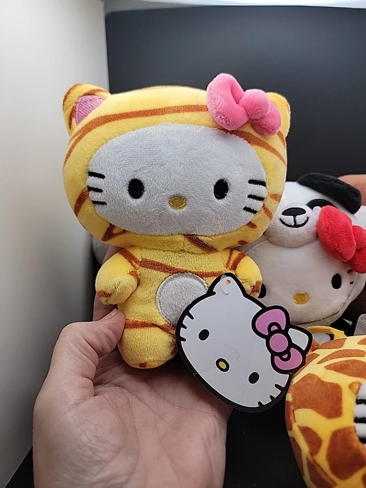 Lot Of 5 6" Hello Kitty Pre Owned With Tags Jungle Plush Toys - Image 2 of 4