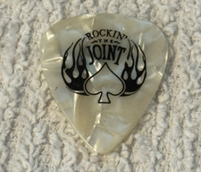 AEROSMITH JOE PERRY GUITAR PERRY ROCKIN THE JOINT PERSONAL STAGE PLECTRUM&nbsp;RARE