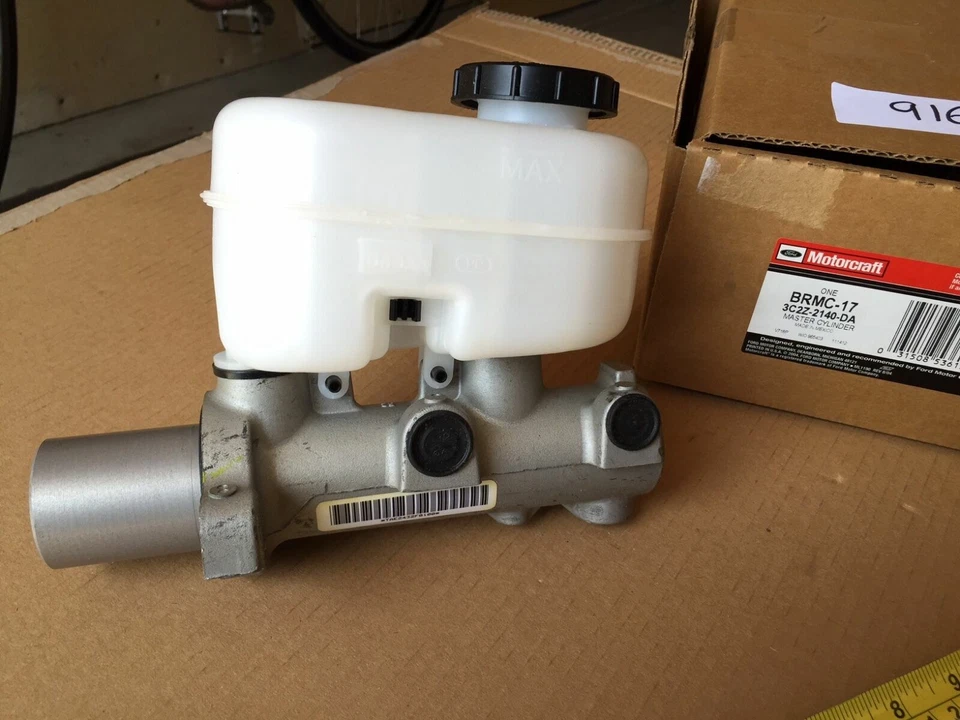 Brake Master Cylinder MOTORCRAFT BRMC-17 fits 03-05 Ford E-350 Club Wagon - Image 3 of 4