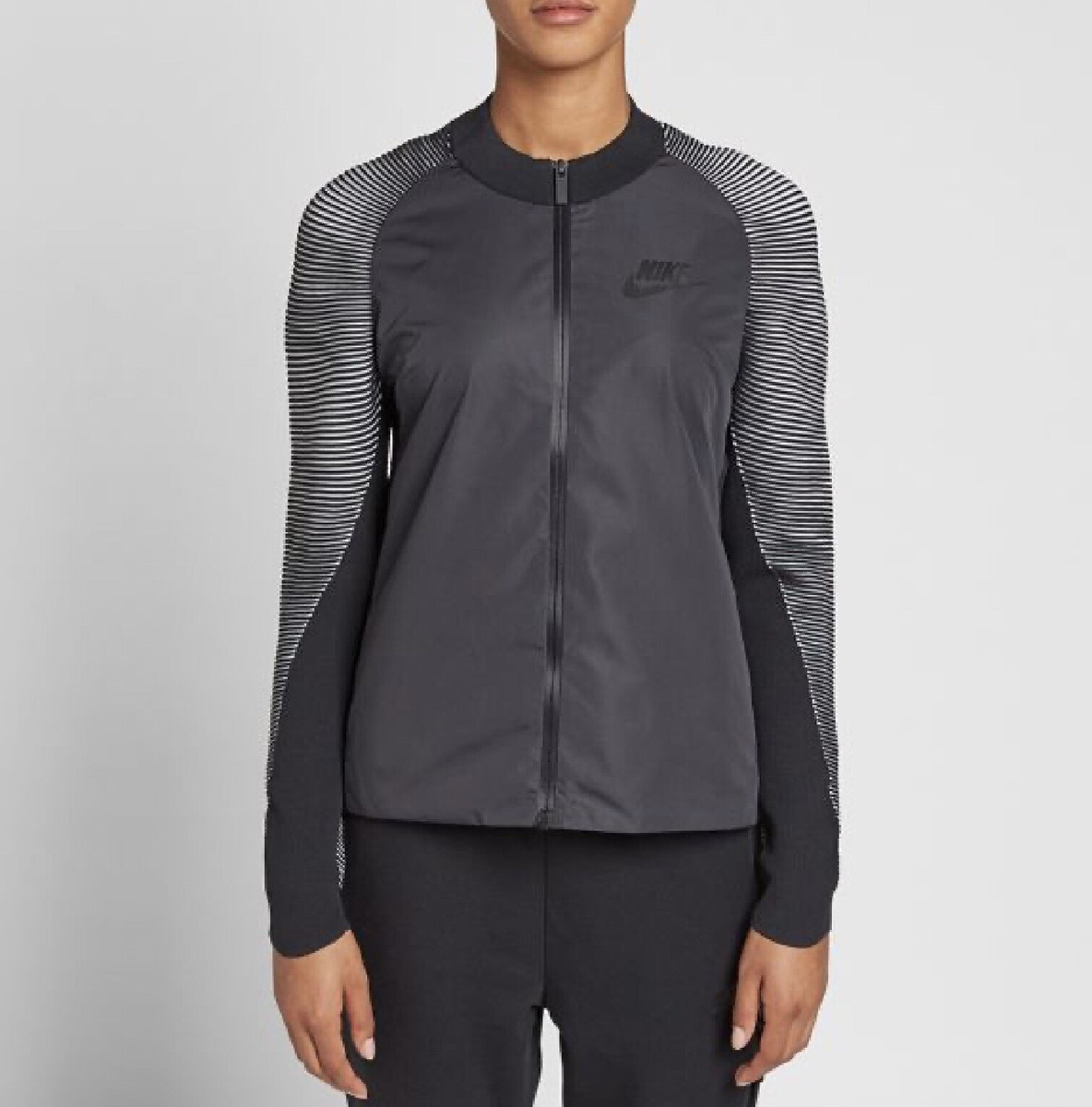 nike dynamic reveal jacket