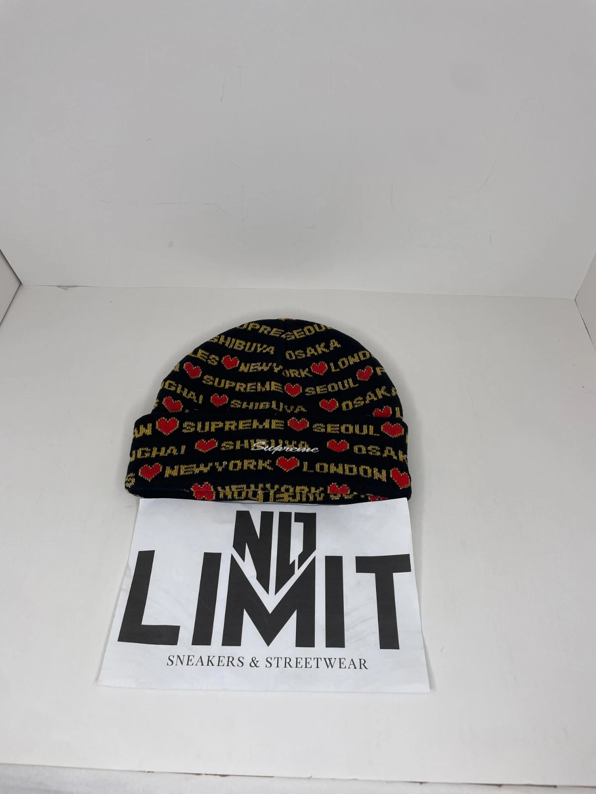 Bonnet Supreme Hearts NEUF ENVOI RAPIDE