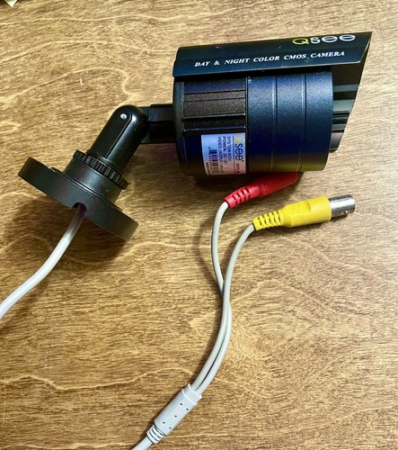 Q-See Day & Night Color Weatherproof CMOS Camera Model QSM1424W fast shipping - Picture 6 of 6