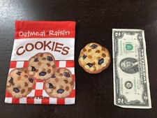 MELISSA DOUG  WOOD SNACK FOOD  RESEALABLE CLOTH BAG  OATMEAL RAISIN COOKIE RARE