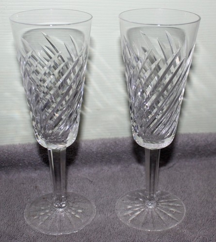 TWO WATERFORD CRYSTAL MICHELE CHAMPAGNE FLUTE GLASSES - Picture 2 of 7