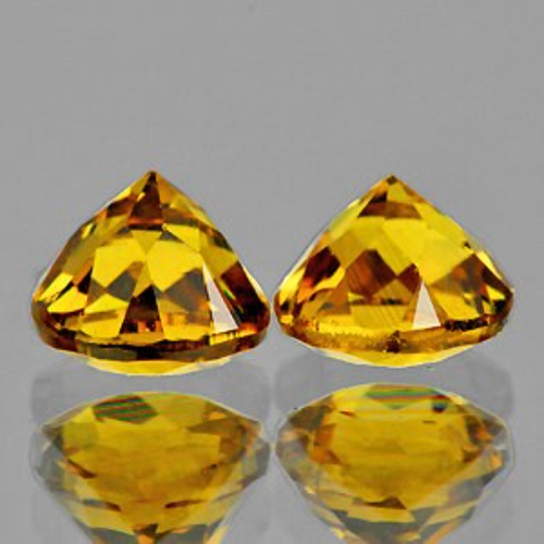 3.80 mm 2 pieces Round Natural Intense Yellow Mali Garnet {Flawless- VVS} - Picture 2 of 2