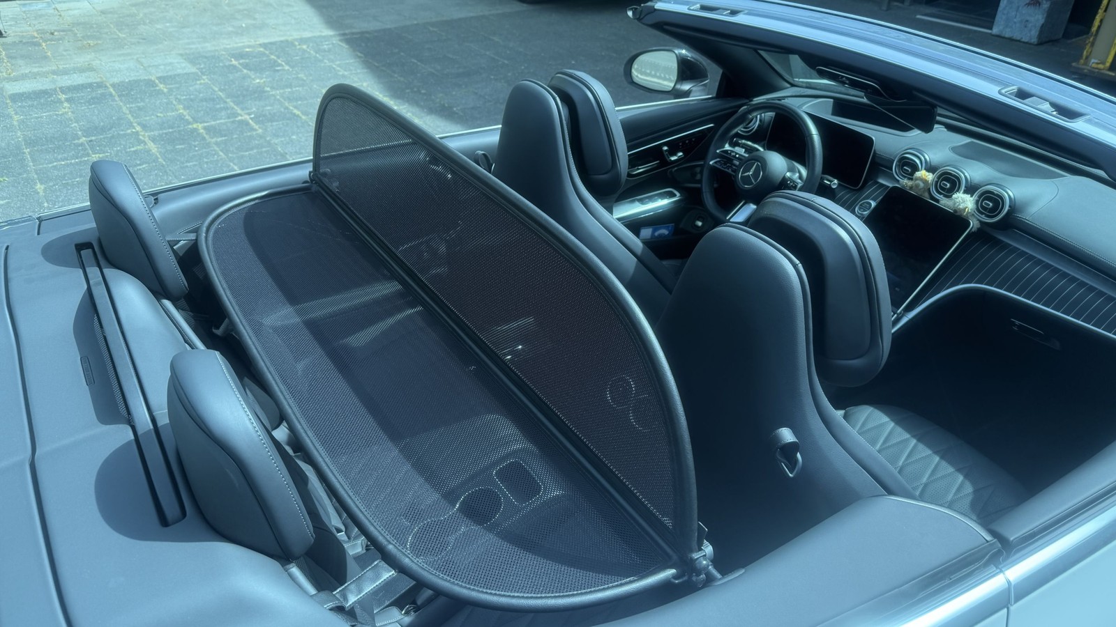 Wind deflector with quick release Mercedes Benz CLE A236 manufactured 2024 -