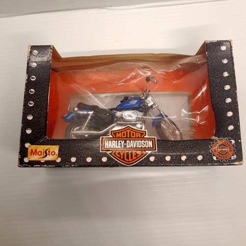1:18 Maisto Harley-Davidson Motorcycles XLH Sportster 1200 Model Motorbike New