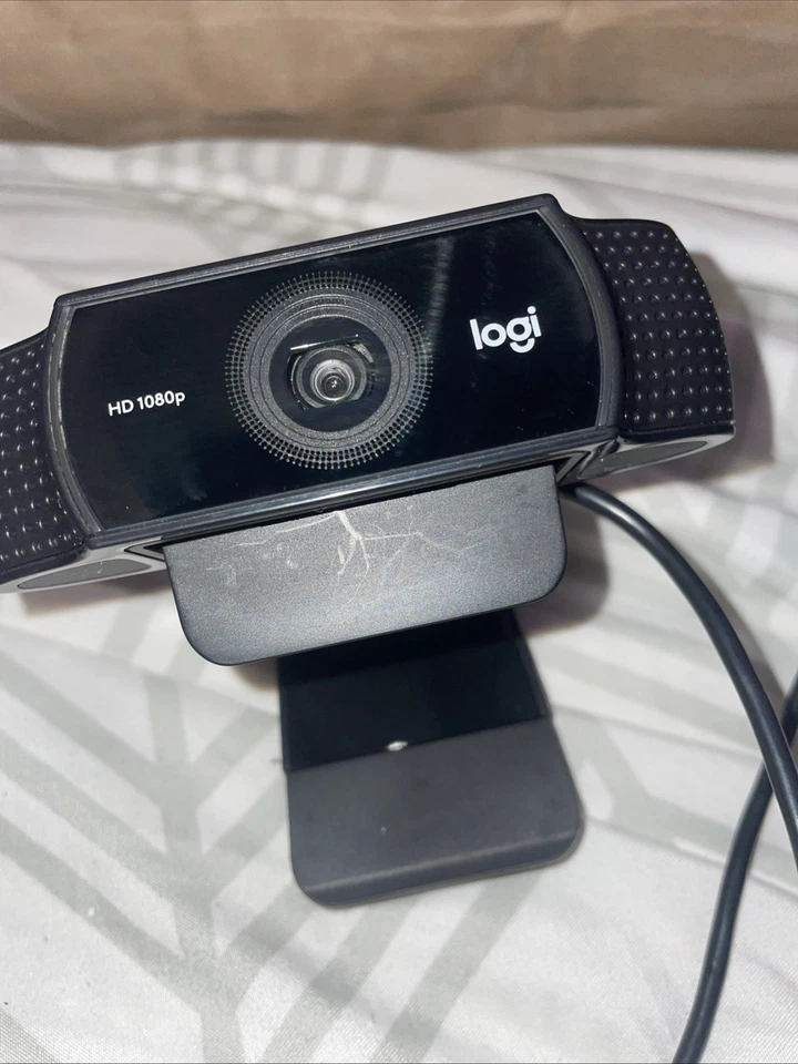 Logitech C922 Pro Stream 1080p HD Webcamera - Black - Image 2 of 4