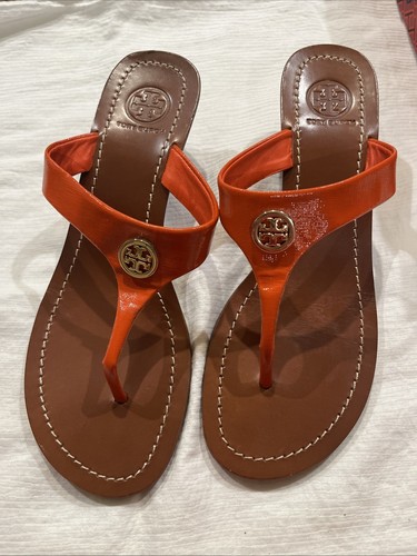EUC Tory Burch Cameron 55 mm orange Saffiano Leder Keilabsatz Zehenstegsandalen 7,5 - Bild 2 von 5