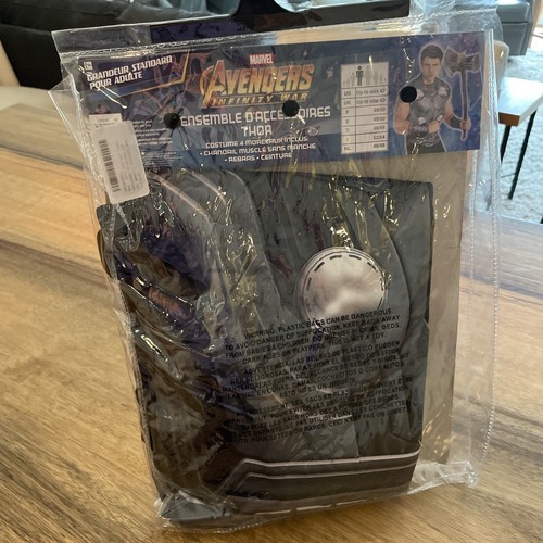 Adult NIB Men Marvel Avengers costume. Size Up to size 42-Hatchet Not Included - Picture 6 of 6