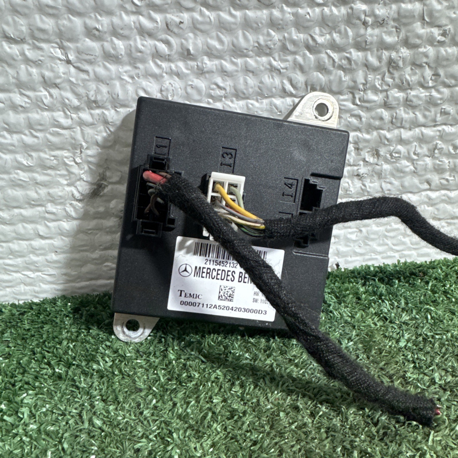 2003-2011 MERCEDES W211 W219 E CLS CLASS BCU BCM BODY CONTROL MODULE 2115452132