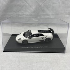 AUTOart Lamborghini Murcielago LP670-4 SV 1/43 White Model Car Used