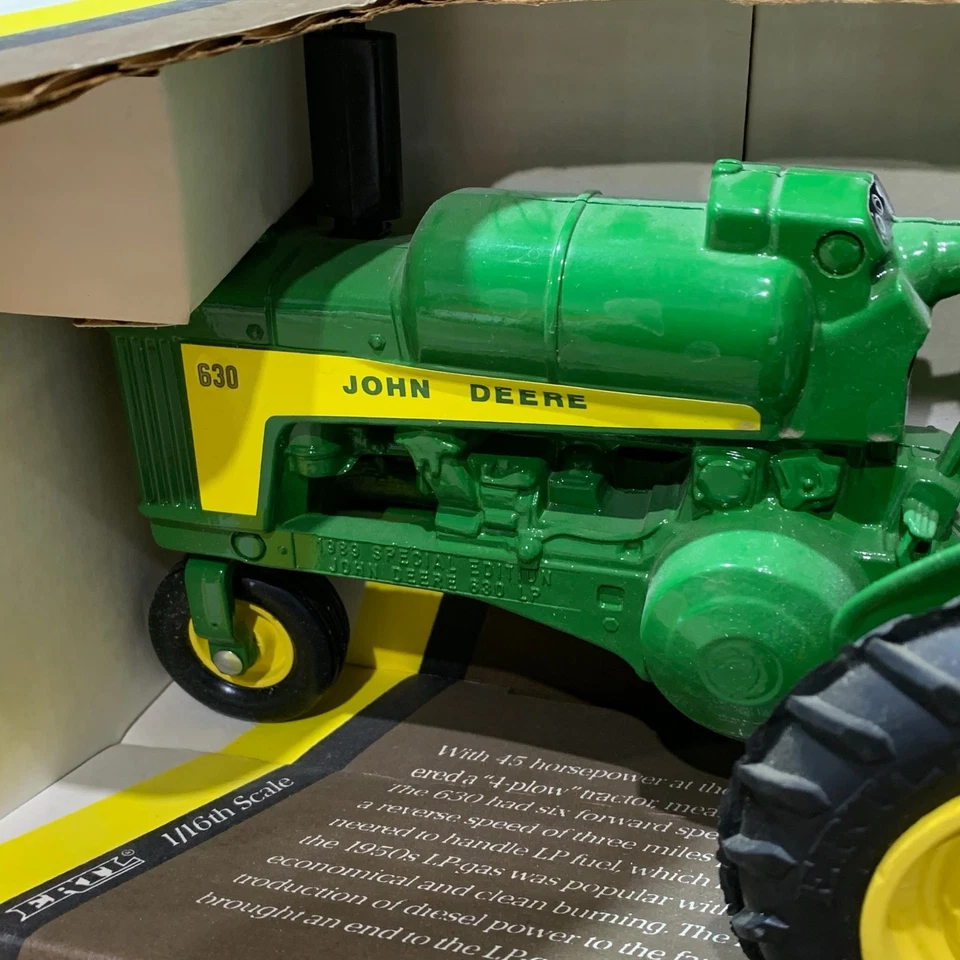 ERTL, John Deere, 1958 Model "630 LP" Tractor, #5590, 1:16 Scale, Diecast, NIB - Image 2 of 4