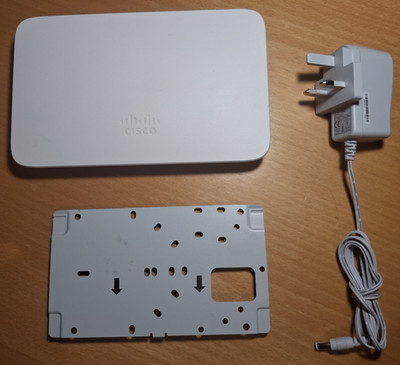 Cisco Meraki Go GR10-HW WiFi Access Point, Halterung & Netzteil, unbeansprucht