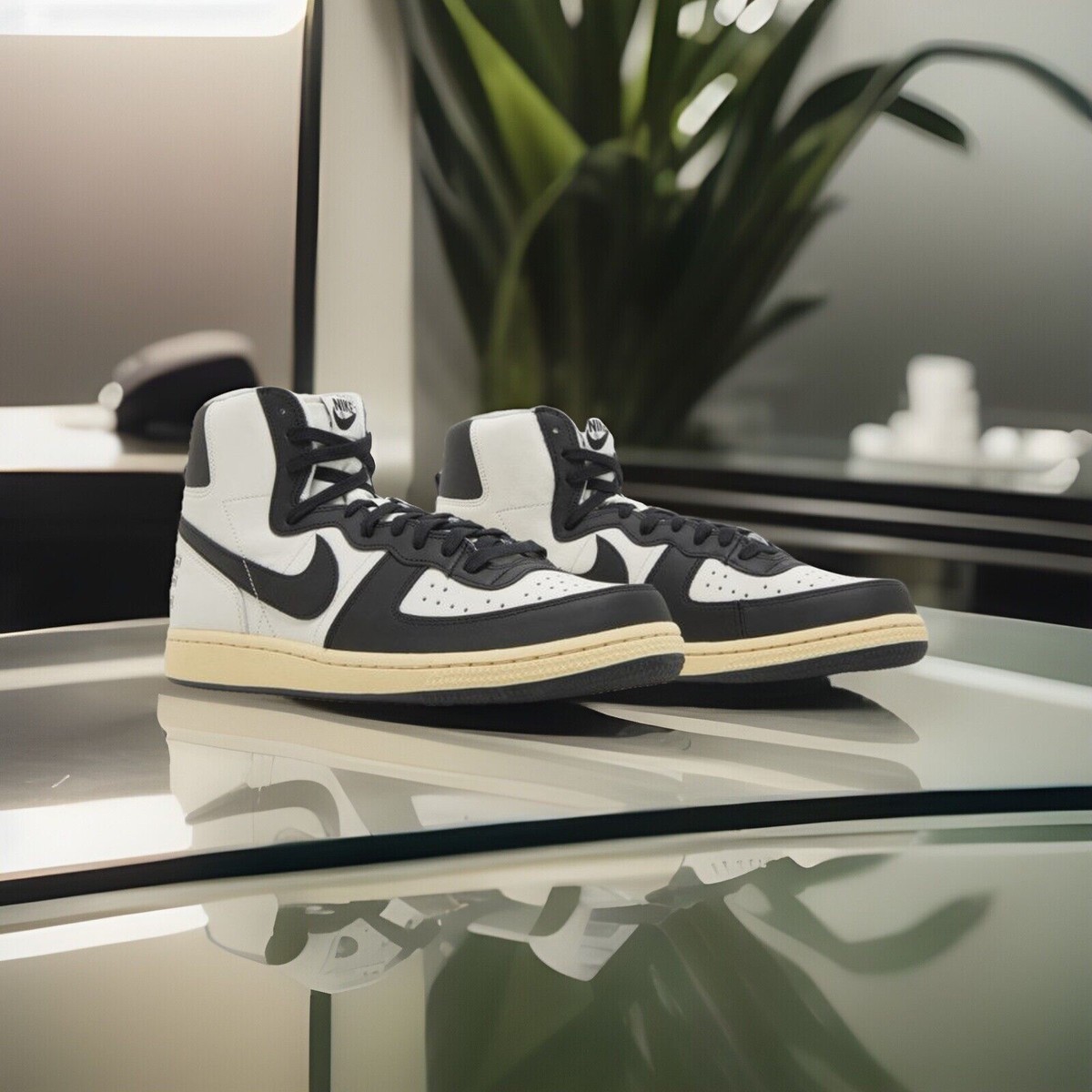 Nike Terminator High PRM “Panda” Phantom/Black-Pale Vanilla - Size