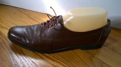 Salvatore Ferragamo Brown Pebbled Leather Lace Up Oxfords  display picture 2