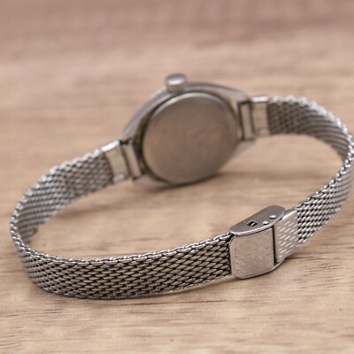Vintage Geneva Antimagnetic Watch Womens Silver Tone  display picture 1