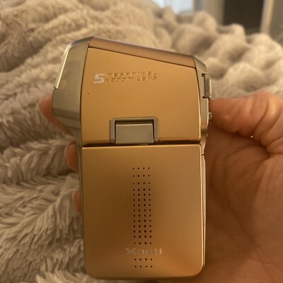 Sanyo Xacti VPC-C5E Digital Camera Camcorder Rare Rose Gold new