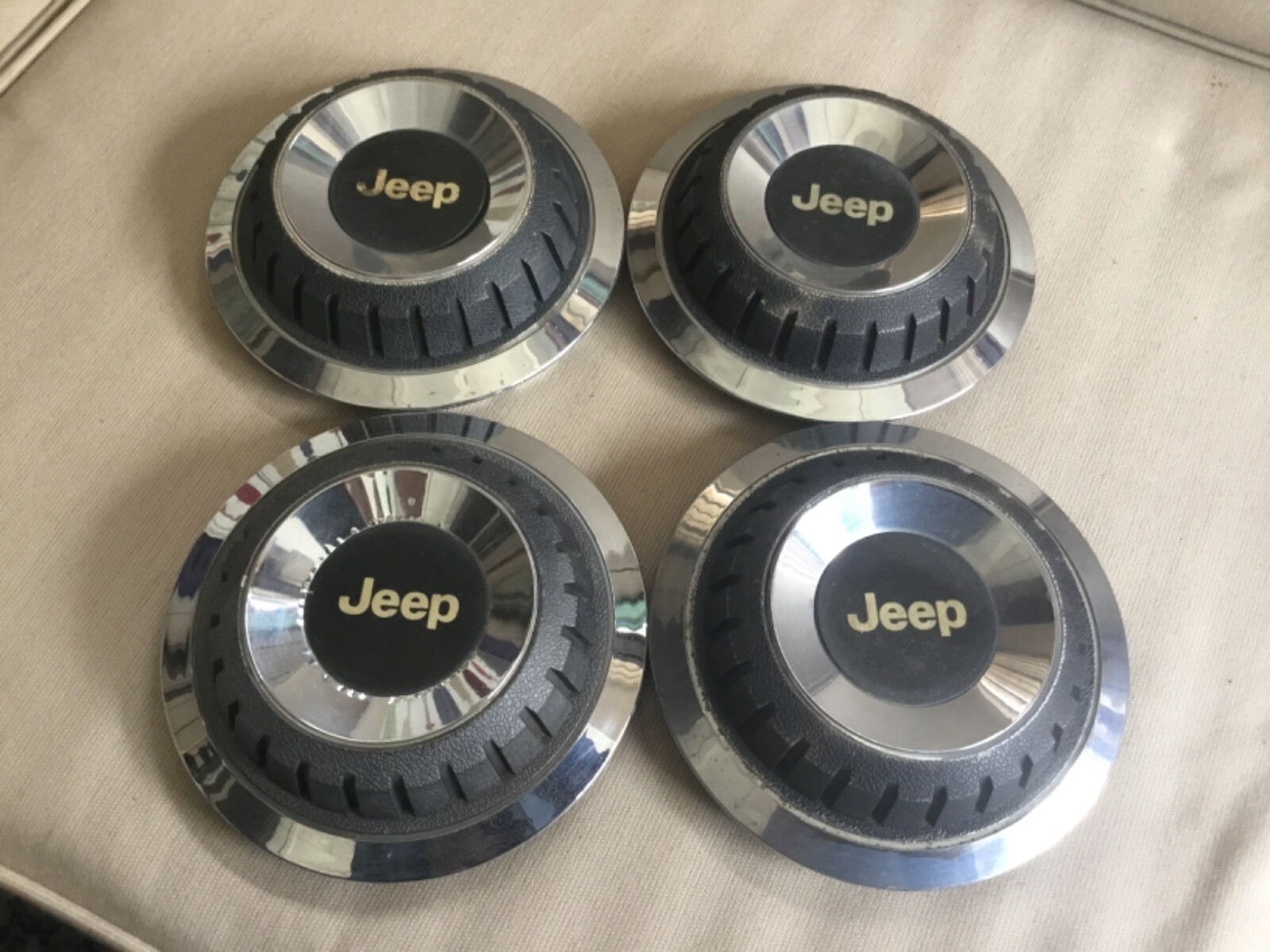 JEEP Cherokee xj center caps TURBINE 1988 1989 1990 1991 1992 1993 1994