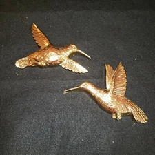 VTG Homeco 7669 Gold Tone Hummingbirds Set of 2 Wall Hangers Retro Boho 