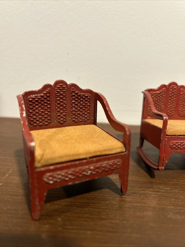 Sofá, silla y balancín rojo vintage para sala de muñecas TOOTSIETOY - metal Foto 2 de 4