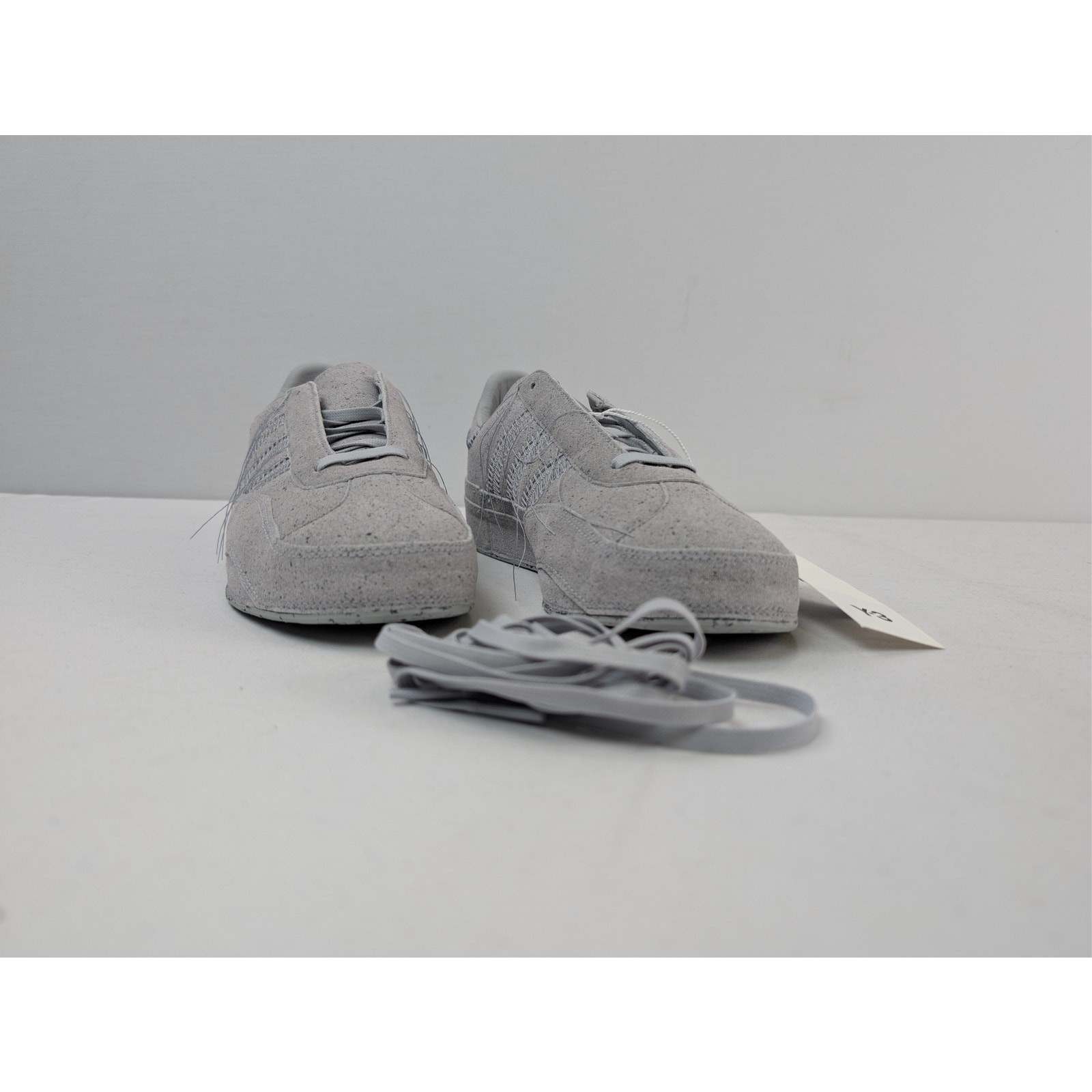 Y-3 Gazelle Low-Top Sneakers in Gray BNWB 10 US image 6