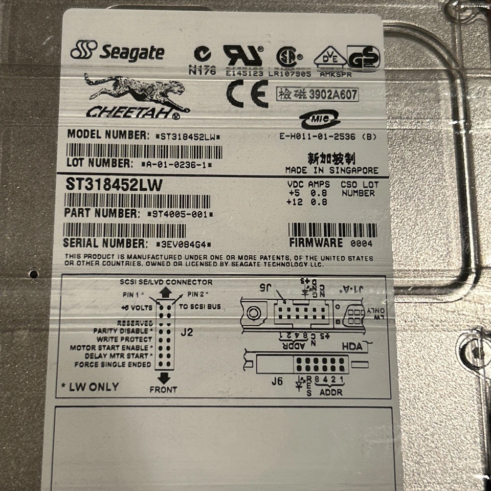*New* Seagate Cheetah (ST318452LW) 18GB,15000RPM, 3.5" Hard Internal Hard Drive - Image 2 of 4