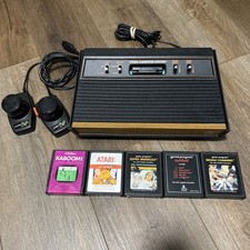 Atari 2600 Console Lot w/ Paddle Controllers  5 Games Tested