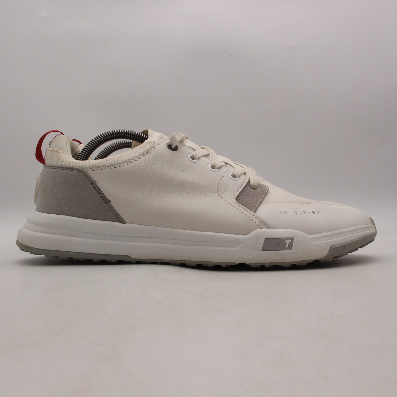 Men's Size 10.5 White Zero Drop Spikeless