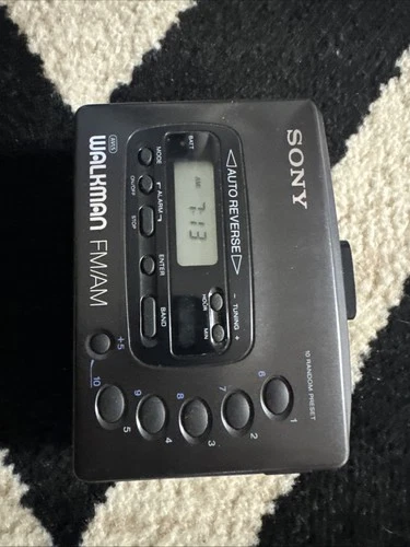 Vintage sony Walkman WM-FX41 Cassette Tape Player Am FM Radio  For Parts And Rep