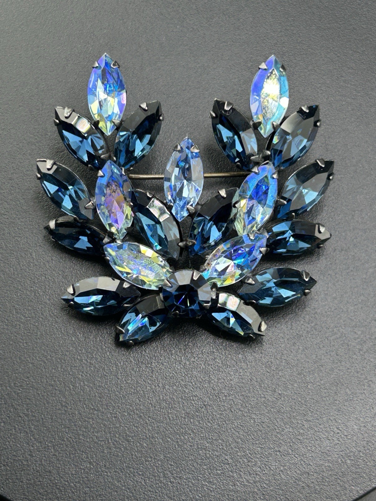 Possible Unsigned Regency Blue Prong Set Navette … - image 10