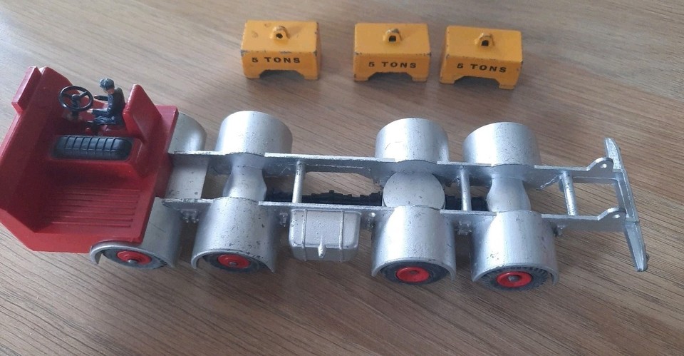 Dinky Supertoys 936 - Châssis Leyland 8 Roues 1:43 (Pièce Incomplète Pour Collection)