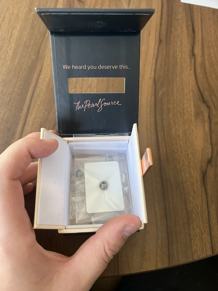 10 8mm Loose Tahitian South Sea Black Pearls Undrilled AAA Quality - Image 3 of 4