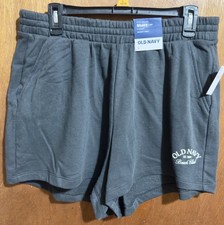 Lot Of 2 Women s Old Navy Shorts L