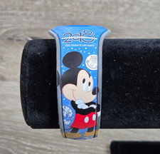 Disney World 2018 Mickey Blue Limited Release Magicband 2.0 YEAR TO BE HERE