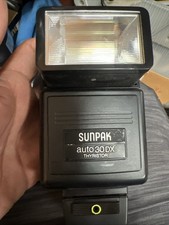 Sunpak Auto 30DX Thyristor flash for Nikon