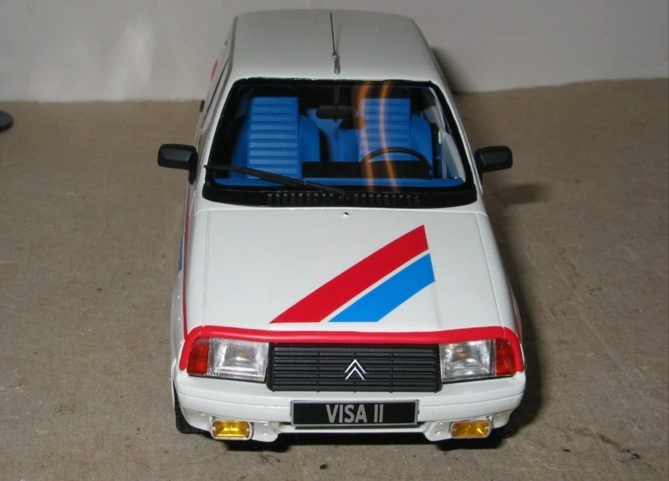 Citroen Visa Chrono II 1/18 Ottomobile OT036 - Immagine 4 di 4