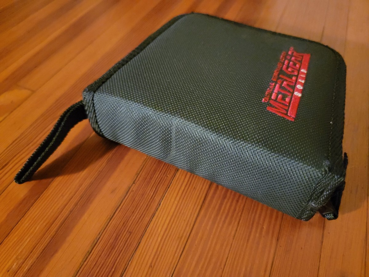 VTG RARE Metal Gear Solid Snake Konami CD BOOK CASE WALLET SLEEVE