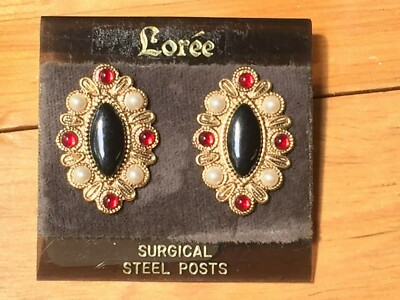 NOS Vintage Loree Gold Tone Faux Pearl / Red / Black Pierced Earrings - on card