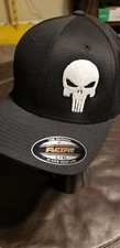 FLEXFIT BLACK  BLEND CUSTOM PUNISHER SKULL EMBROIDERED ON FRONT
