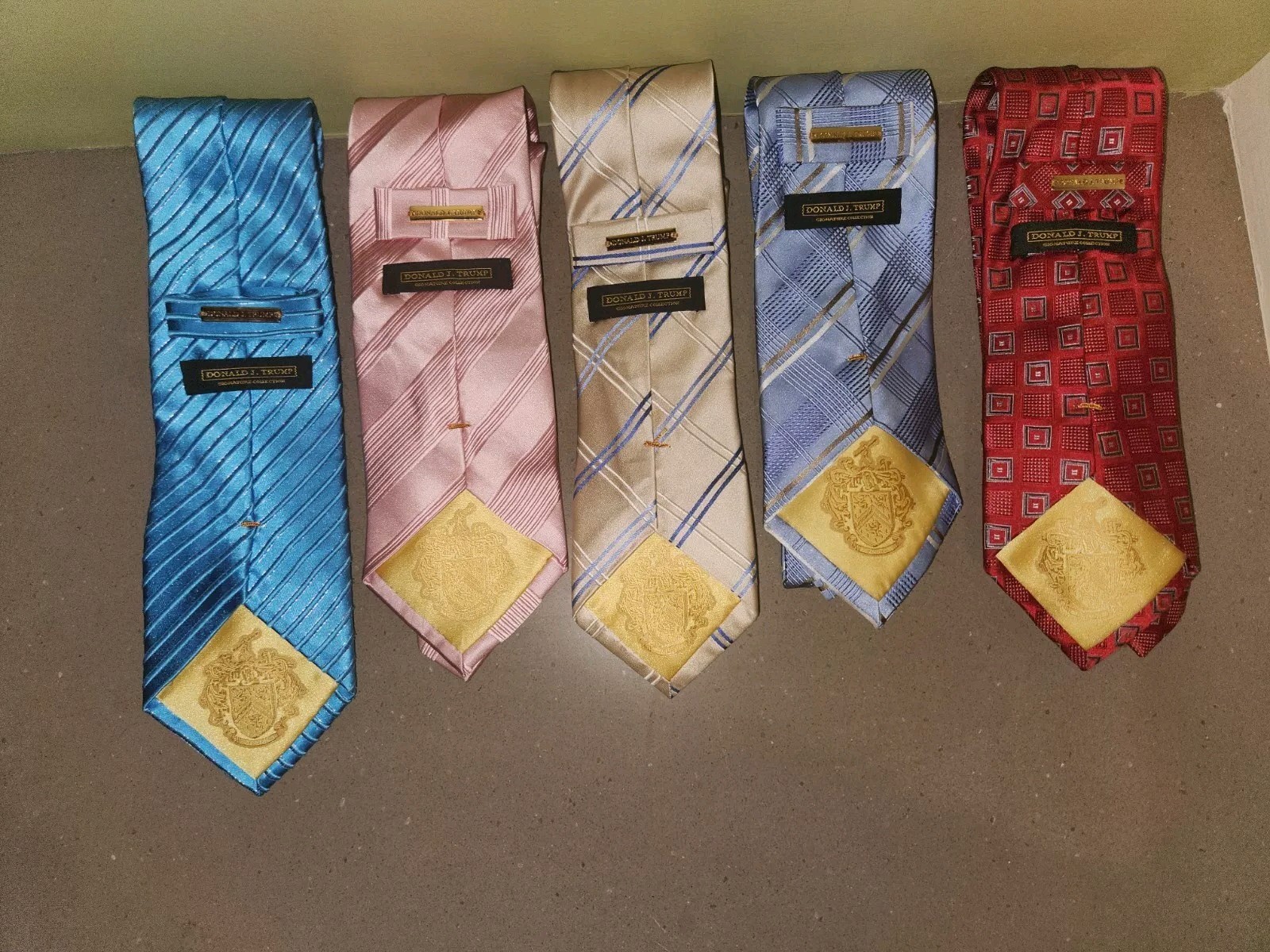 Picture 1 of 6