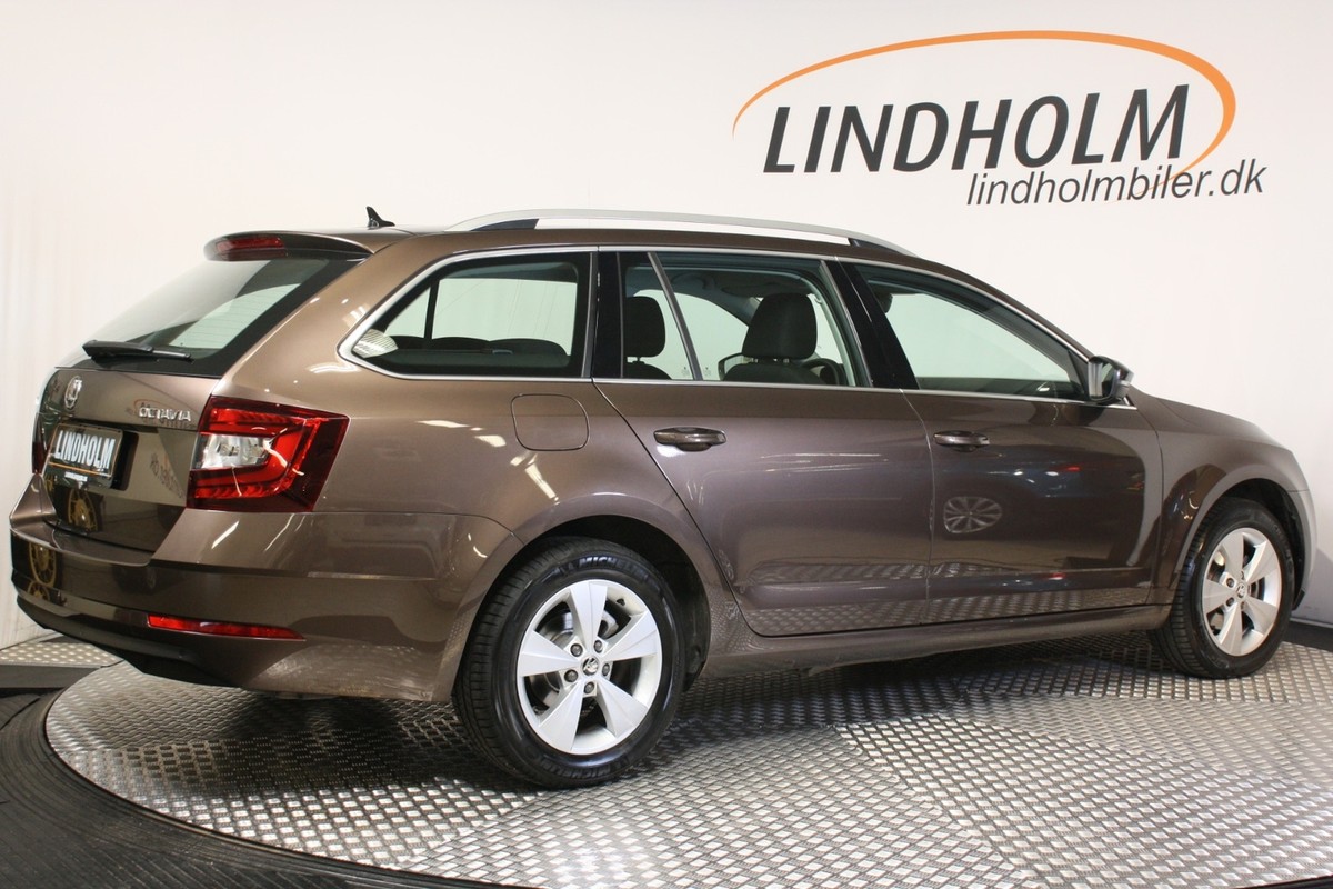 Skoda Octavia 2,0 TDi 150 Style Combi DSG