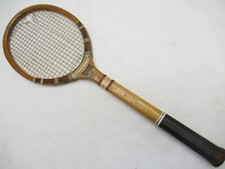 VINTAGE WRIGHT DITSON "COLUMBIA" WOODEN TENNIS RACQUET. ANTIQUE / DISPLAY
