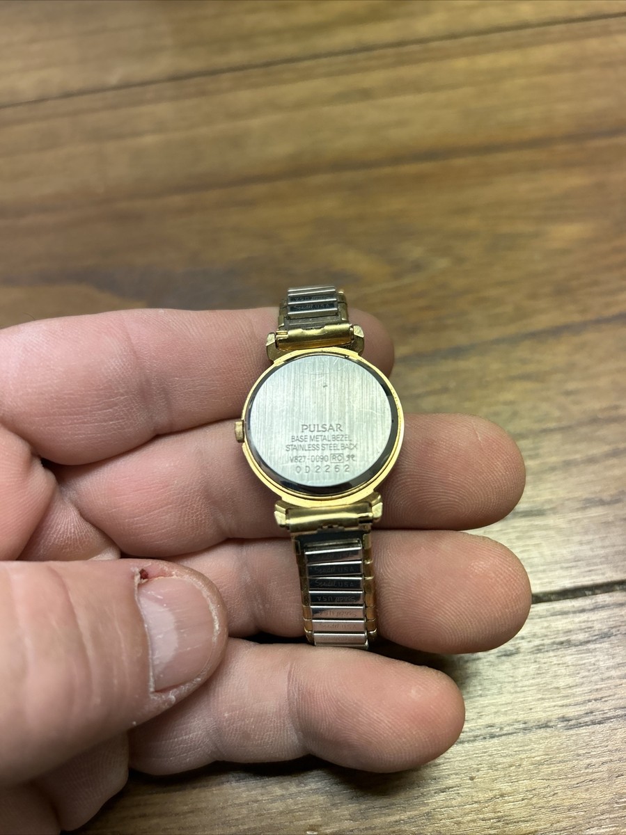 Vintage Pulsar Quartz Walt Disney Mickey Mouse Mens Wrist Watch