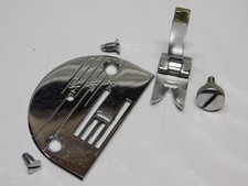 KENMORE MODEL 5180 NEEDLE PLATE WITH SCREWS AND PRESSER FOOT OEM
