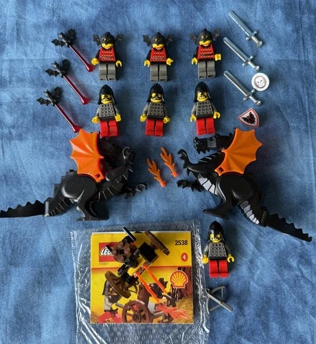 BIG LOT LEGO Castle 6007 Fright Knight BAT LORD BASIL Vintage Dragon Orange Wing