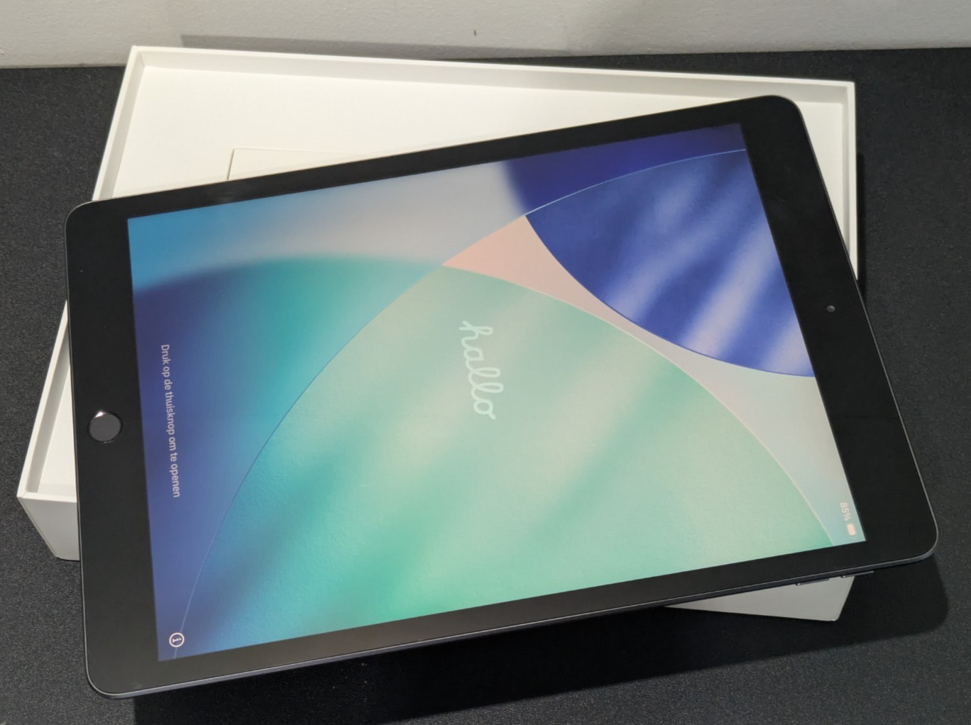 Apple iPad 8th Gen. 32GB, Wi-Fi, 10.2 in - Space Grey