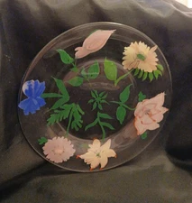 Clear Glass Plates Hand Painted Flowers Set of 2 Dessert Salad Luncheon