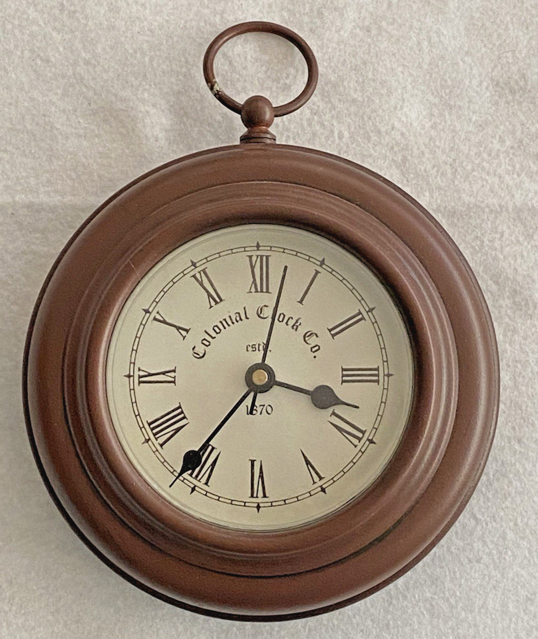 Vintage Colonial Clock Co. Estd 1870 Pocket Watch Style Wooden Wall Clock 5.5"
